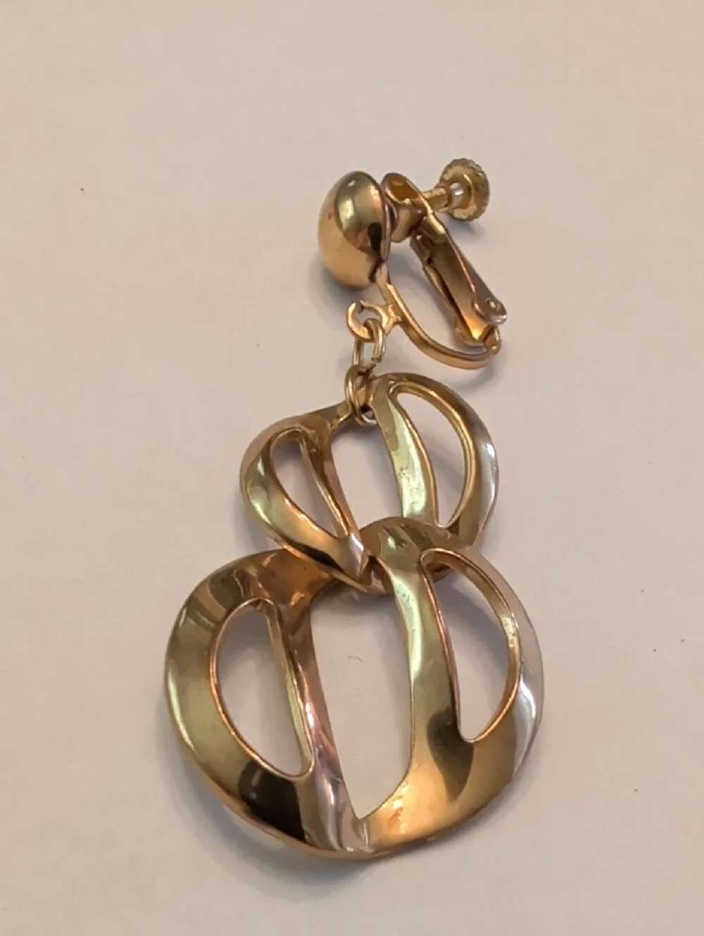 Vintage Gold Tone Linked Drop Clip-On Earrings